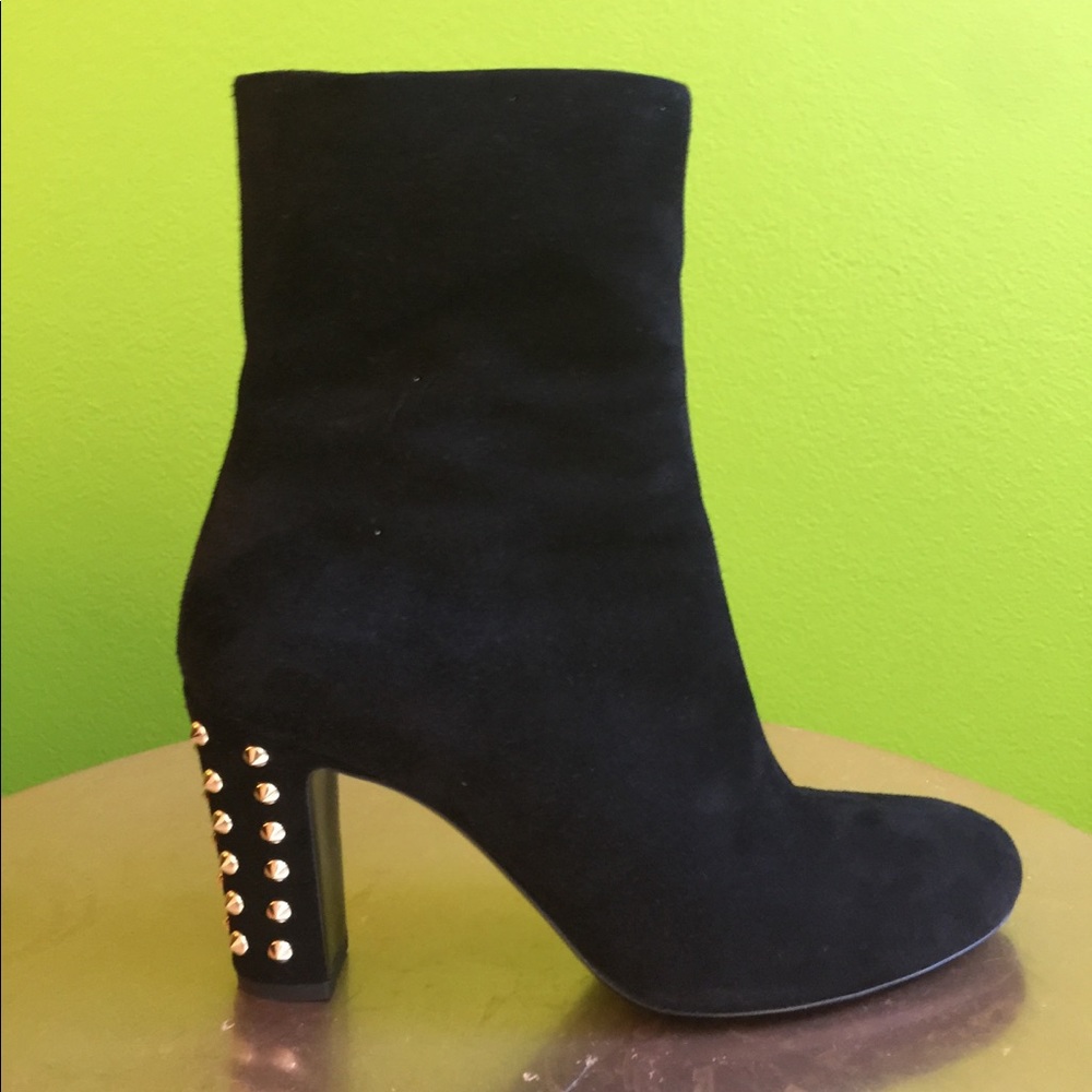 Gucci booties black suede with gold studs